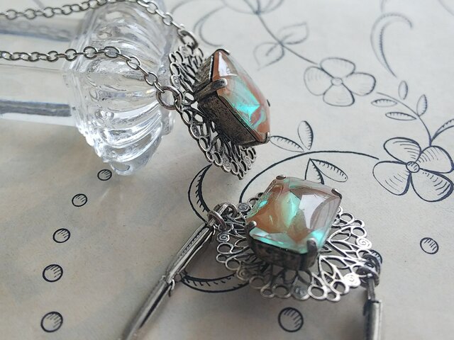 サフィレット（オクタゴン18×13㎜）アンティークSilverフィリグリー