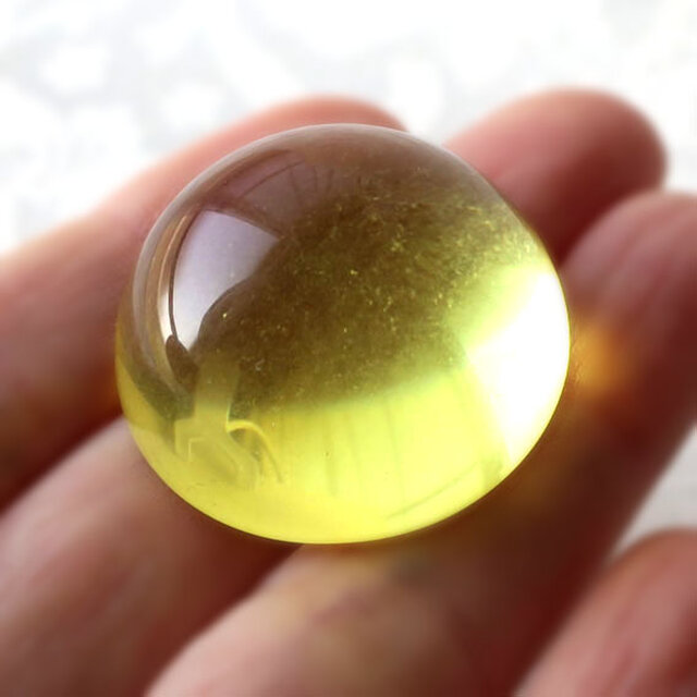 【ソラリス】アンダラクリスタル イエロー ラウンドルース 30mm｜ハンドメイド素材のコピーのコピー