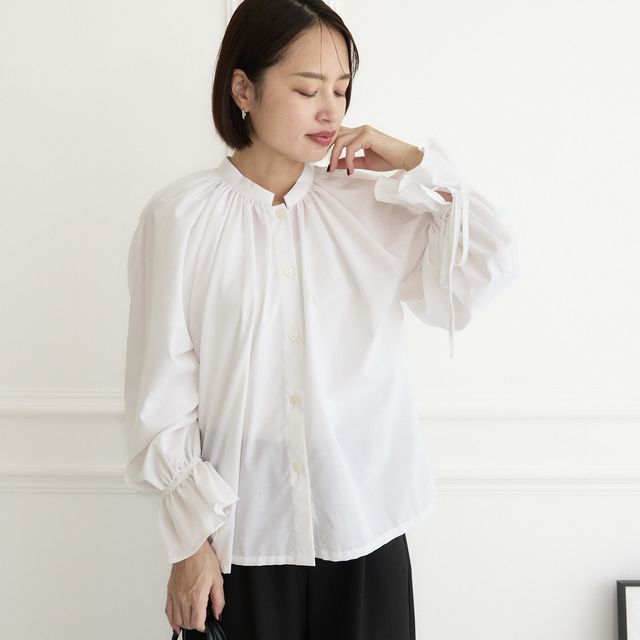 甘すぎない 大人可愛い 袖リボン ブラウス　ホワイト　0652WH