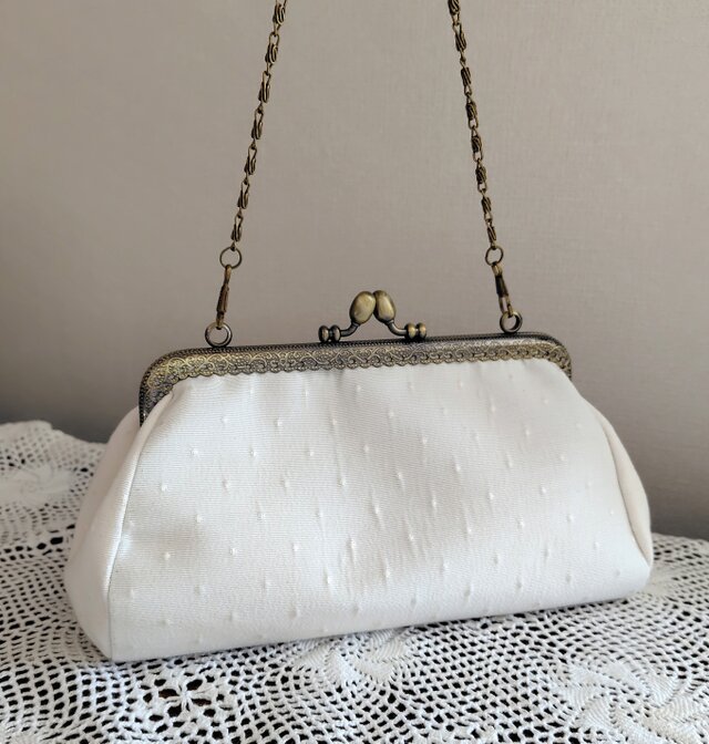 グログランドット*アイボリー*ふっくらがま口バッグ