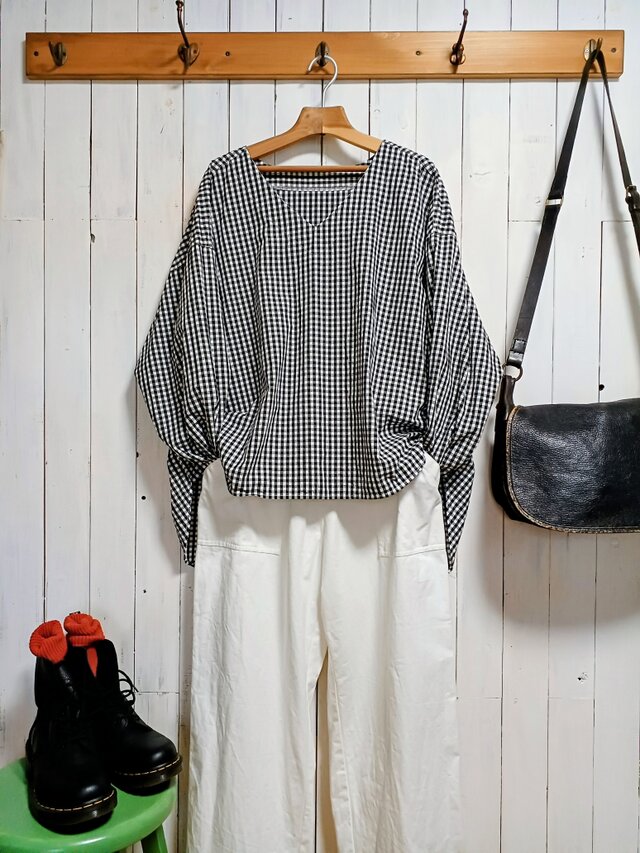 黒×白　ギンガムチェック　Vネックプルオーバー　S～6L