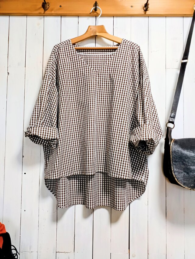 ブラウン×白　ギンガムチェック　Vネックプルオーバー　S～6L