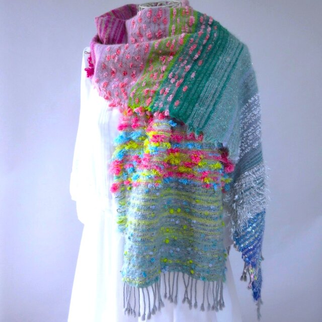 手織り・ウールロングストール・朝露の庭