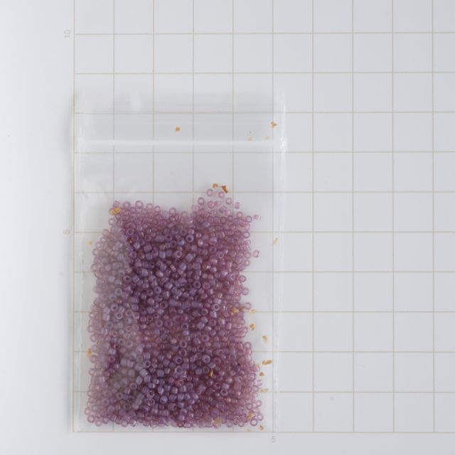 (7g) フランス製 アンティーク シードビーズ 11/0 オーキッド