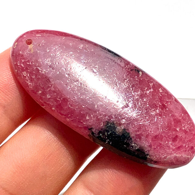 穴あきロードナイト[35] 47x21mm 59Cts ルース／天然石／カボション