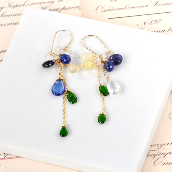 「アートなブルー」 大粒タンザナイトxアイオライトxプレシャスオパールx キドニーフックピアス14kgf