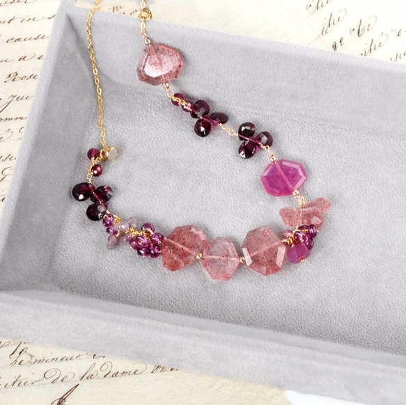 秋彩のブレスレット」ルビーxストロベリークォーツxロードライト