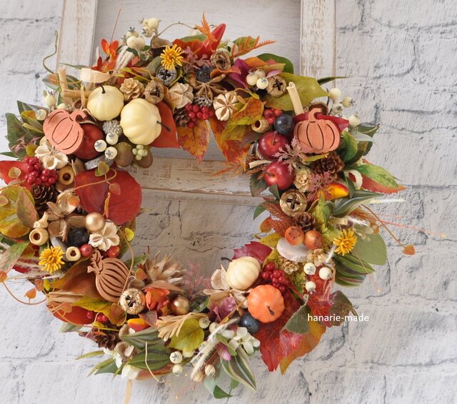 紅葉リーフとパンプキン・木の実のハロウィンリース：オレンジ
