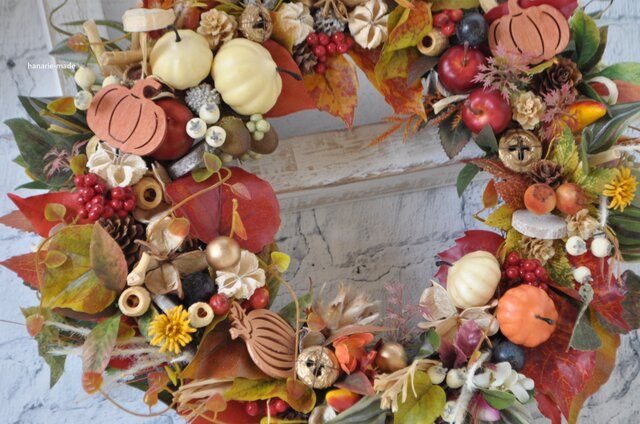 紅葉リーフとパンプキン・木の実のハロウィンリース：オレンジ