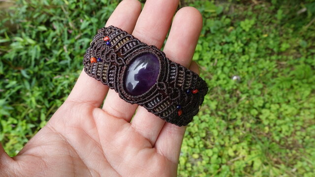 まーおすすめハンドメイド チャロアメジスト ブレスレット アメジスト×マクラメブレスレット｜天然石マクラメ編みハンドメイド