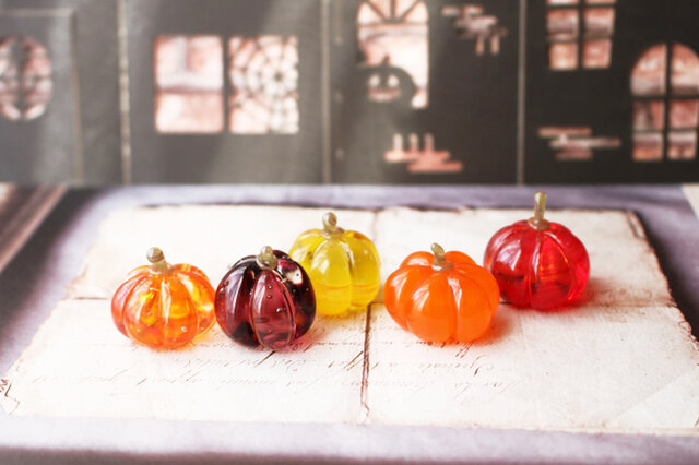 小さめかぼちゃ　ガラス細工　ミニチュア 小さめかぼちゃ ガラス細工 ミニチュア