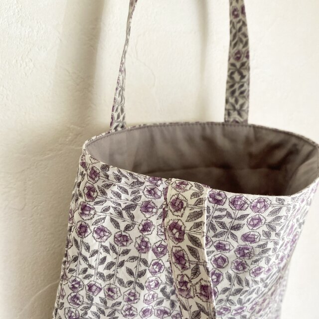 ＊リバティ小さな手提げバッグ＊スリーピングローズ