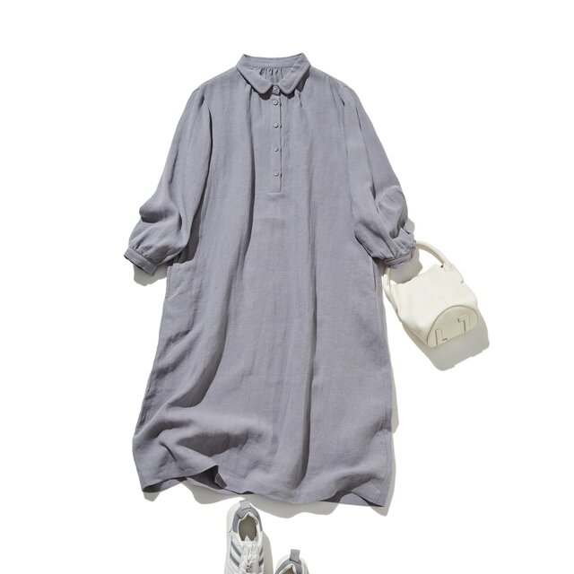 上品なアクセントが映える、フレンチリネンのAラインワンピース　リネンワンピース グレー250916-1