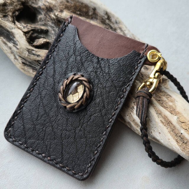 牛革と鹿革のパスケース クリスタル