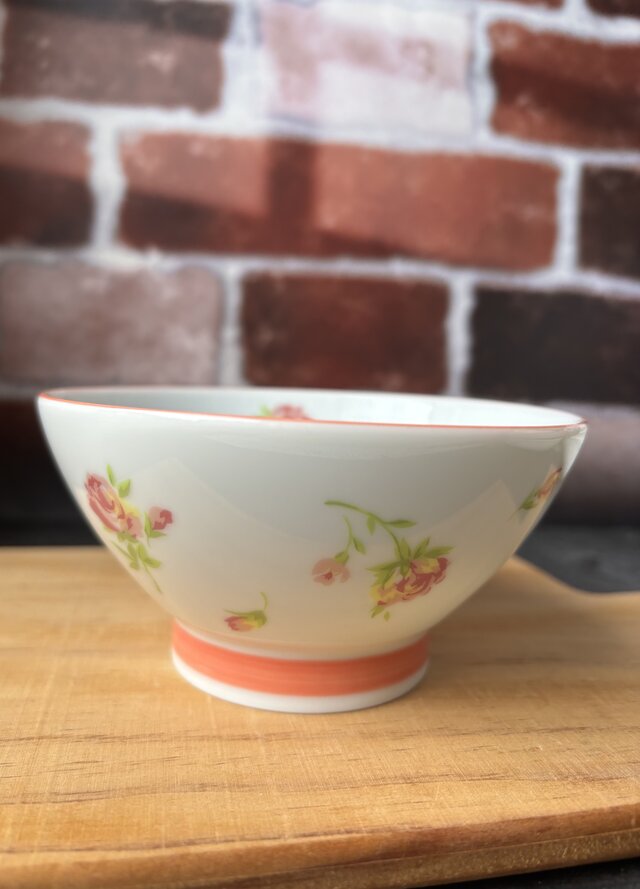 ピンクローズ　茶碗　飯碗