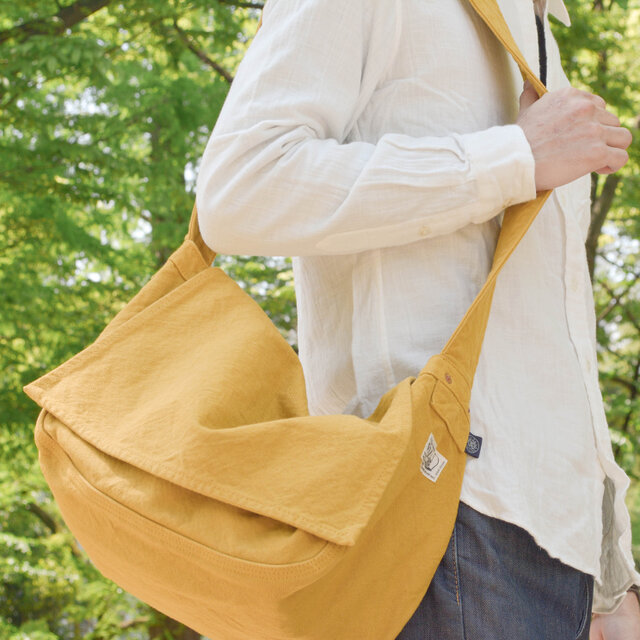 ニュースペーパーバッグM【2025秋冬限定カラー・レンガ】(VC-5M