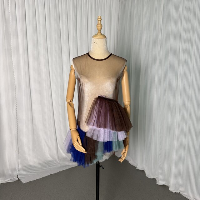 トップス レインボー ノースリーブ 抜群のおしゃれ見え 花嫁 デザイン感 绮丽な ウェディングドレス