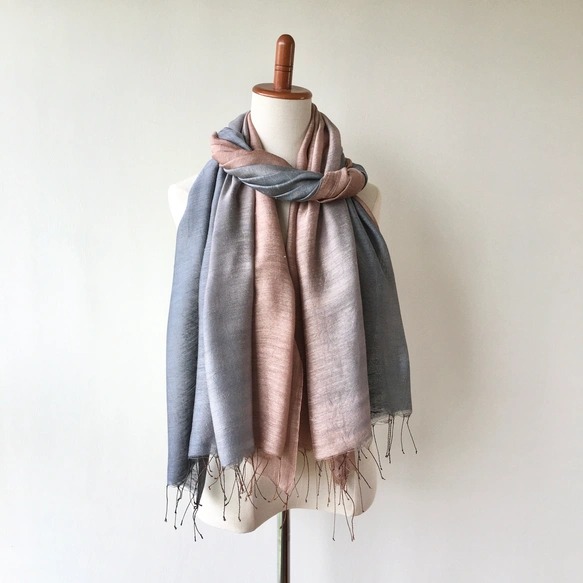 ベイクドカラー＊艶めく大判シルク＊煤竹色× 胡桃染色＊レーヨンシルク