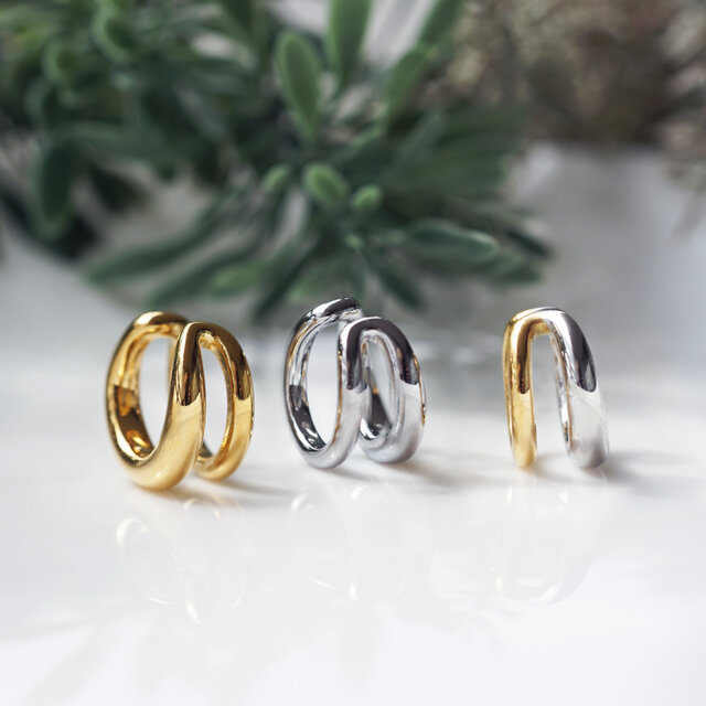 サージカルステンレスのダブルリングイヤーカフ・3色展開　～Da capo