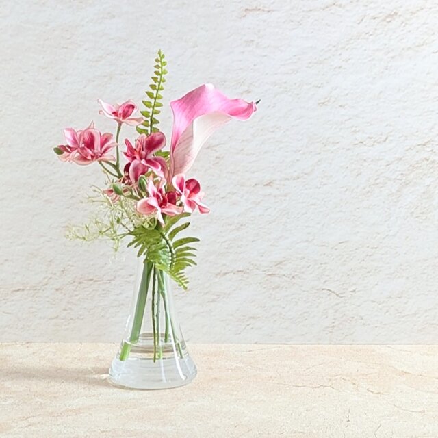 優美に咲く【カラー＆オーキッド】一輪挿し　インテリアフラワー