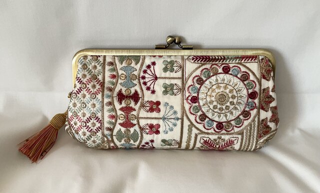 インド刺繍 シンプル 親子がま口長財布 | iichi 日々の暮らしを