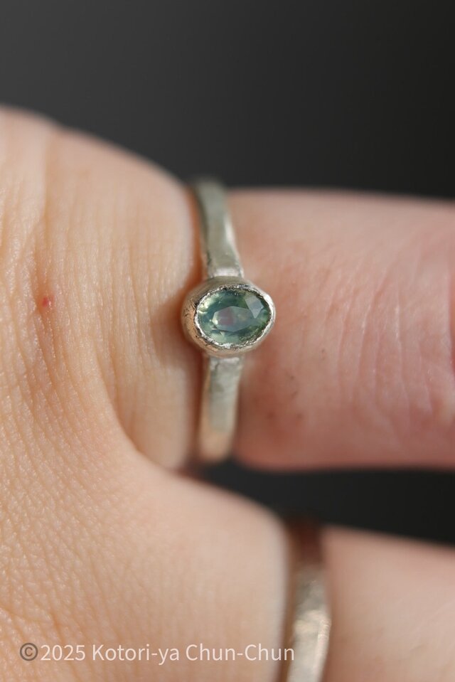 超レアカラー！】トシッタさんのスリランカ産アップルグリーンジルコン