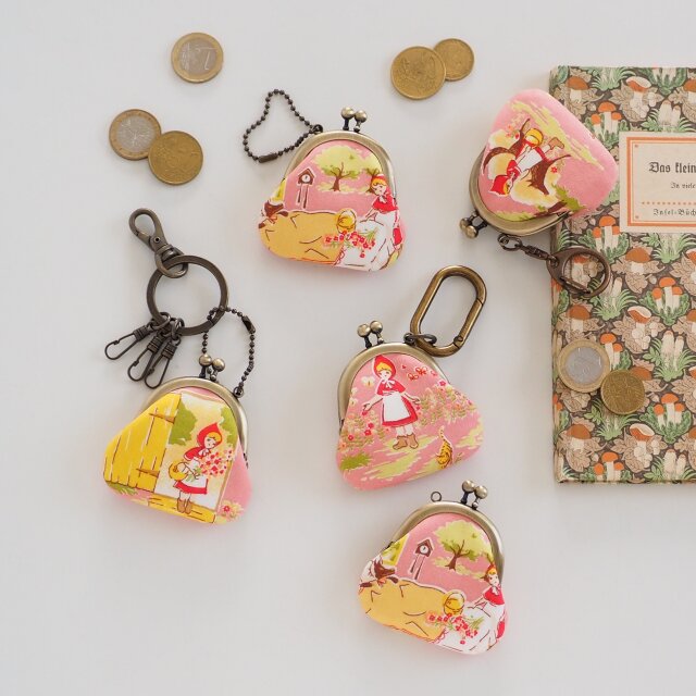 ■ミニがま口キーホルダー / 赤ずきん■ chloe(lu)