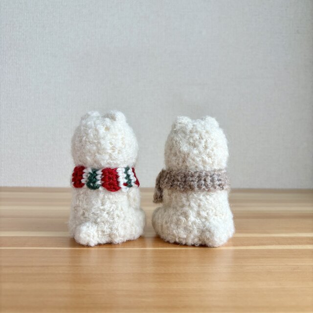 ぬくもりを巻いたシロクマさん | 羊毛フェルトのマスコット【2026年1