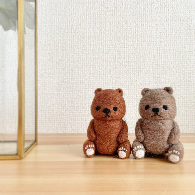 清-Sei- 山羊毛【さ商品】 小さいサイズ＊羊毛フェルトのおすわりベア【受注生産】 | iichi
