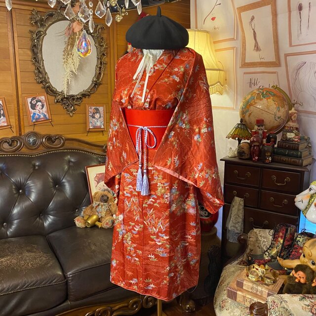 着物リメイク ワンピース｜洗える化繊素材＆帯ベルト 艶やかな朱