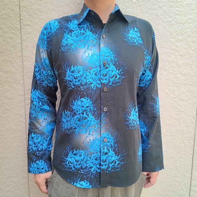 長袖デザイナーズファブリックシャツ（ぼかし彼岸花）青