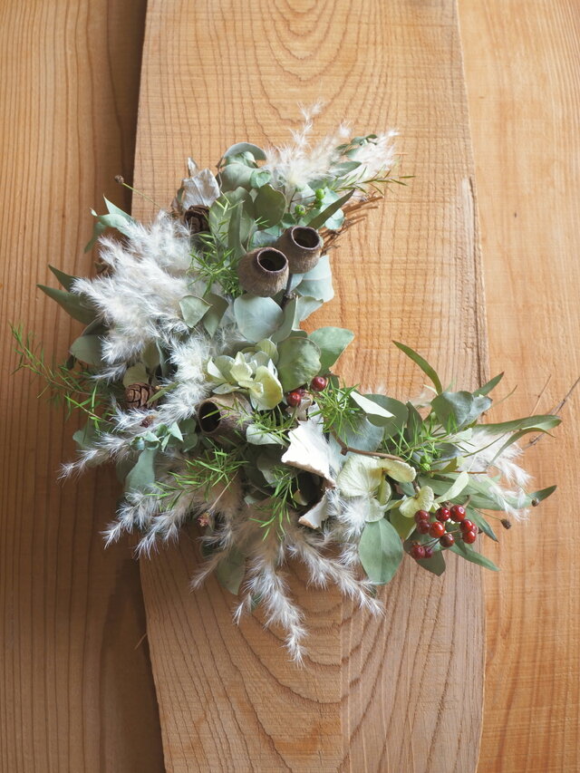 瀬戸内の森の三日月リース