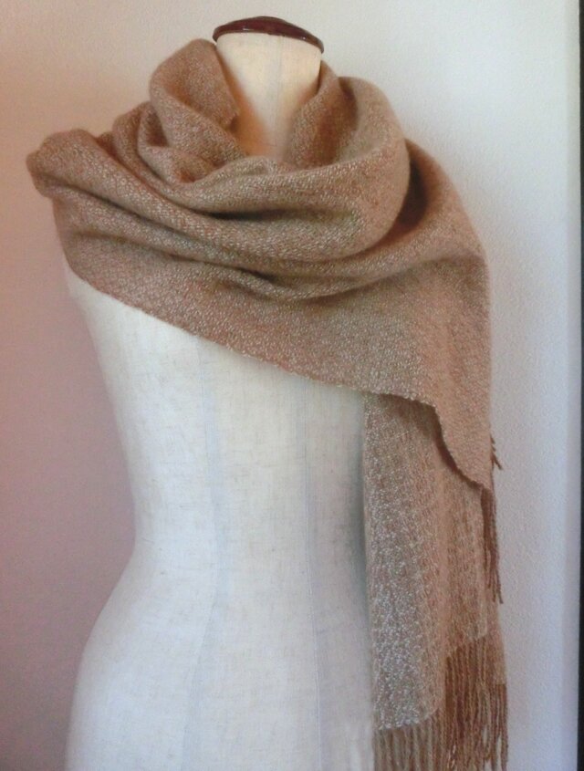 手つむぎキャメル　とろっとショール