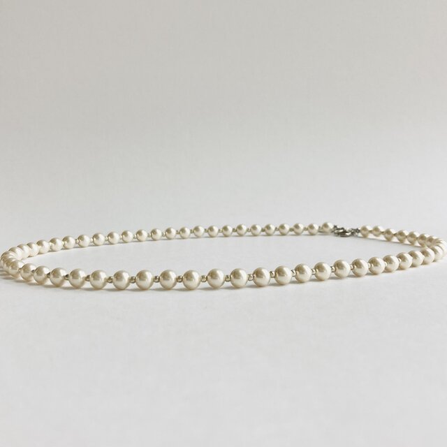 ガラスパールとビーズのネックレスM/5.5mm約45cm+2cm/ホワイトベージュ/R/made in japan
