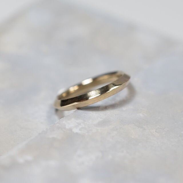 K18GPゴールドトライアングルプレーンリング 2.6mm幅 鏡面｜FA-1140