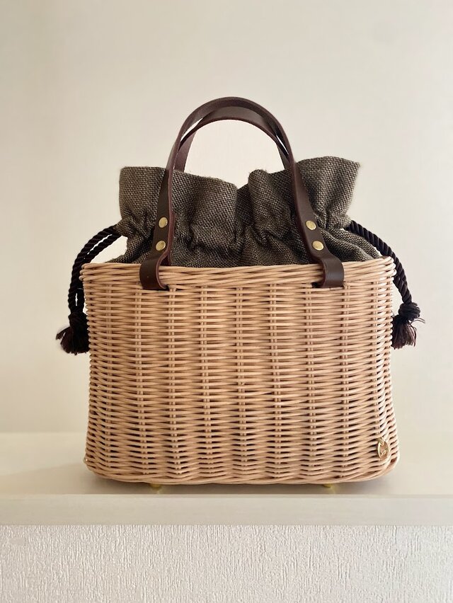 大容量 籐製かごバッグ ベージュ系 大容量 籐製かごバッグ ベージュ系 大容量 籐製かごバッグ ベージュ系