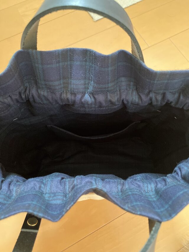 1点在庫あり】手編みの籐かごバッグ/Megg Bag panier/取り外せるファー