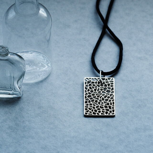 木漏れ日 透かし コード ネックレス シルバー925