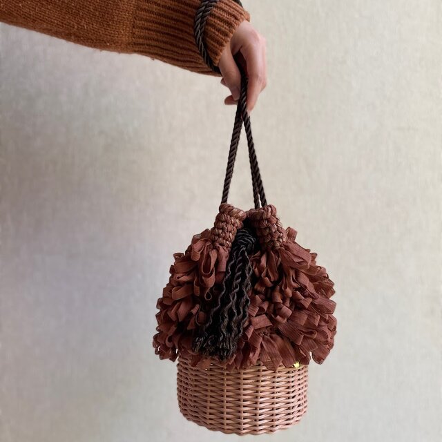 【1点在庫あり】「ブラウン」籐とかぎ針編みのバッグMeggBag poche /かごバッグ