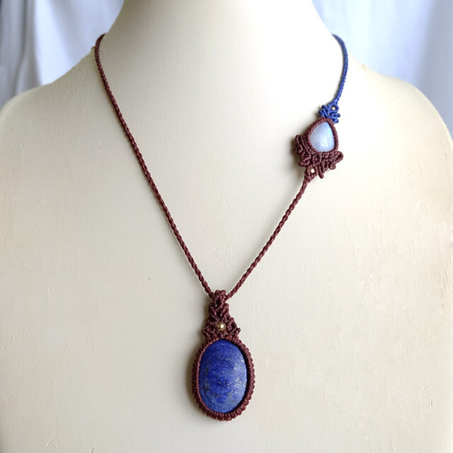 ラピスラズリ（アフガニスタン産）・ムーンストーン（スリランカ産