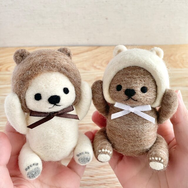 お互いに憧れてた仲良しクマさん＊羊毛フェルトのマスコット2体セット