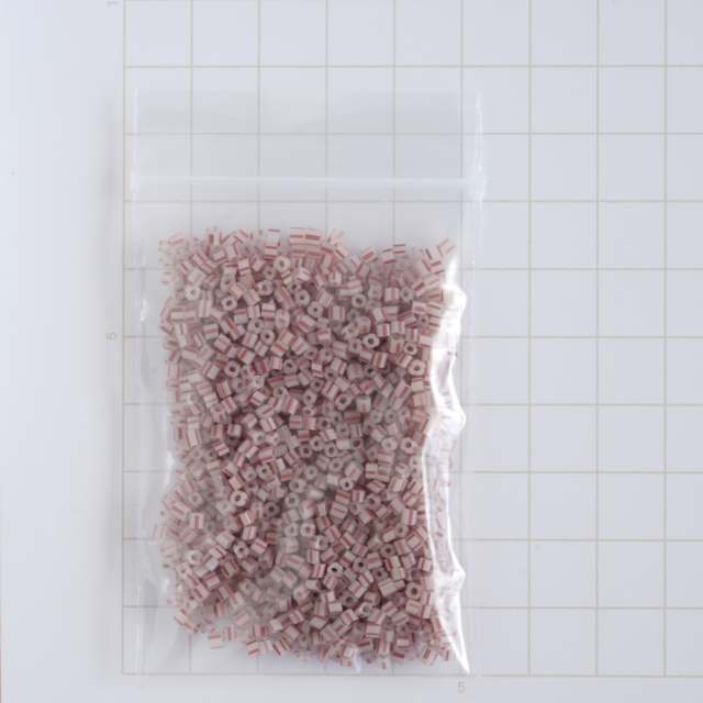 (13g)  ヴィンテージベネチアンシードビーズ　12/0　赤ストライプ