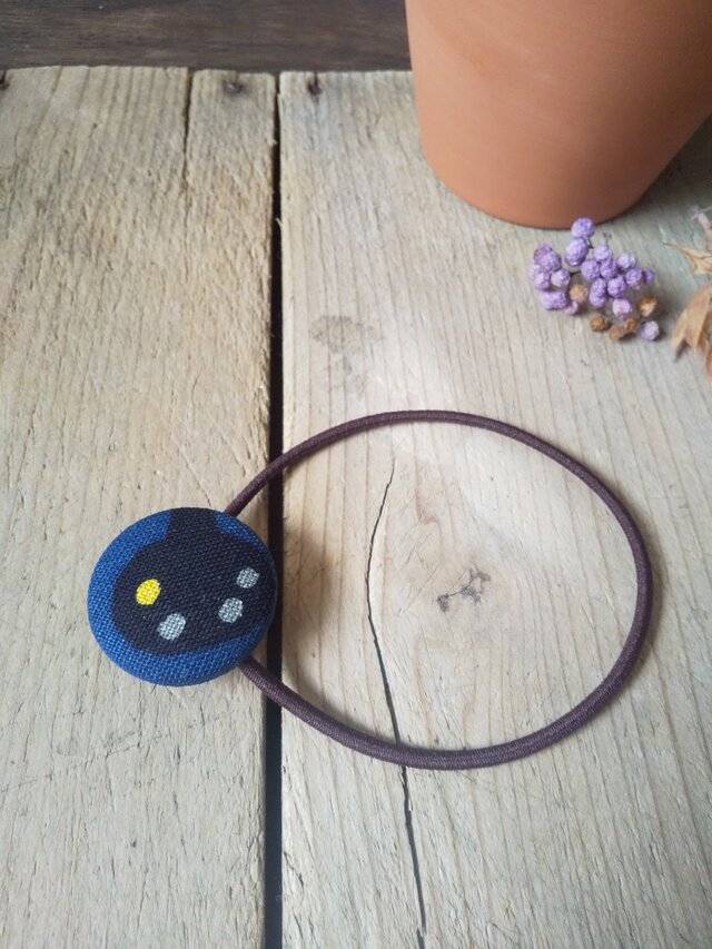 くるみボタンヘアゴム