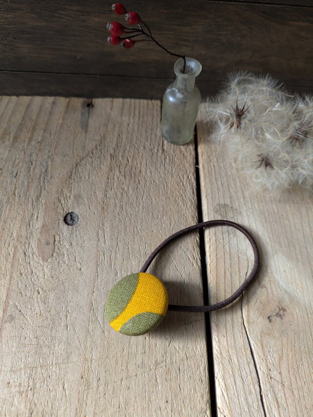 くるみボタンヘアゴム