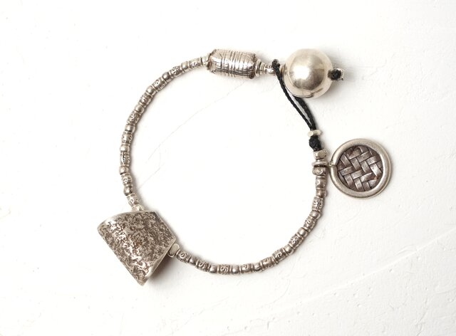 Karensilver- Bracelet | iichi 日々の暮らしを心地よくする