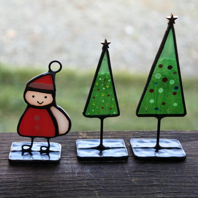 サンタ くんとツリーのミニオブジェ 置物 ステンドグラス クリスマス X