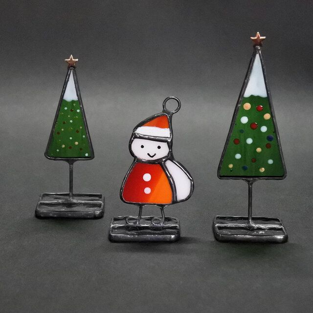 サンタ くんとツリーのミニオブジェ 置物 ステンドグラス クリスマス X