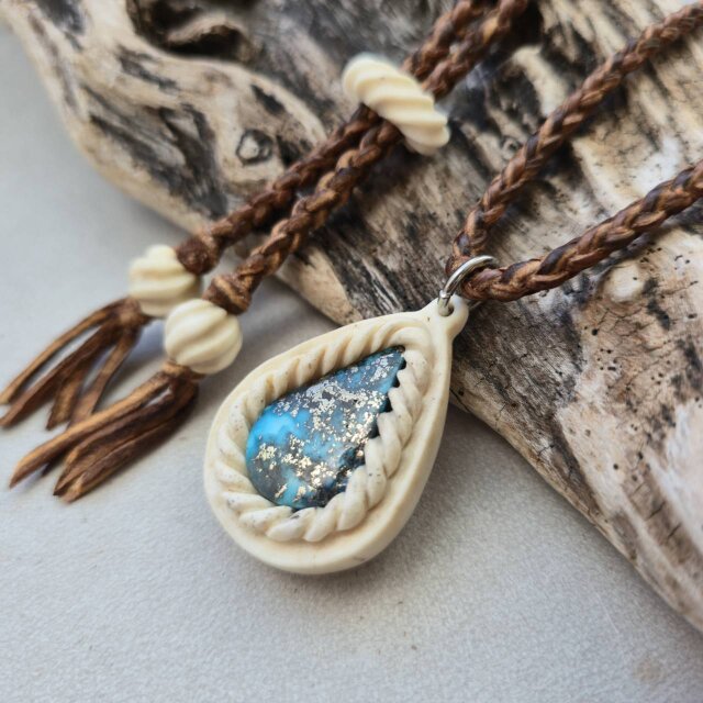 鹿の角 ペルシアンターコイズのペンダント#7 鹿の角 ペルシアンターコイズのペンダント#7 | iichi 日々の