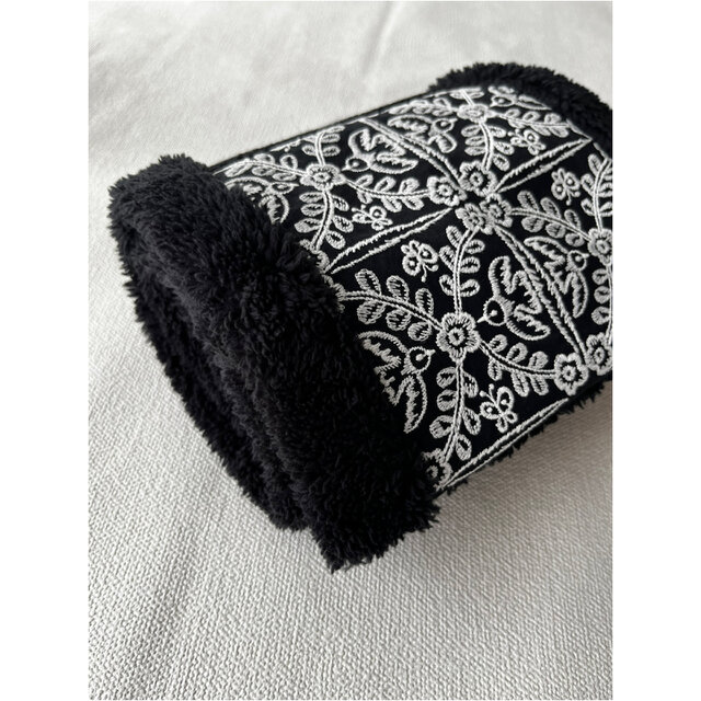 マフラータイプ】felice ・tambourineネックウォーマーミナペルホネン