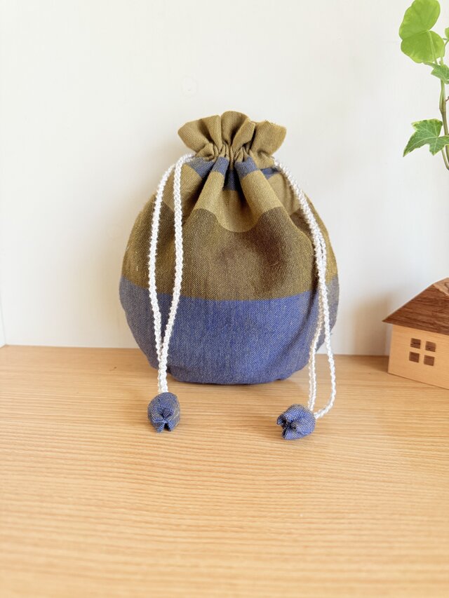 播州織のラウンド巾着袋（茶系）